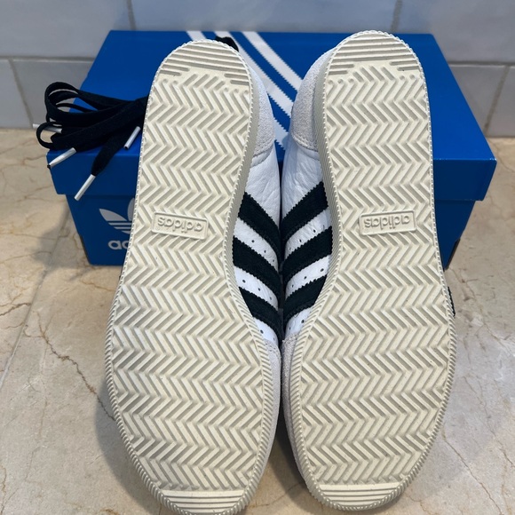 Adidas Japan Sneakers - Picture 5 of 6